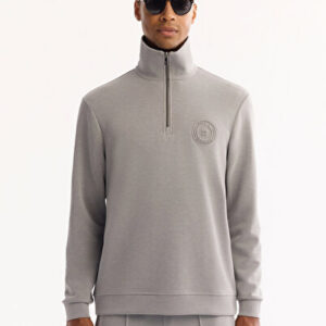 Avva 2026 Erkek Gri Dik Yaka Fermuarlı Soft Touch Baskılı Regular Fit Sweatshirt A52Y1273 | 2026 Koleksiyon